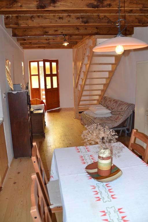 Holiday Farmhouse Skvor Robidisce Buitenkant foto