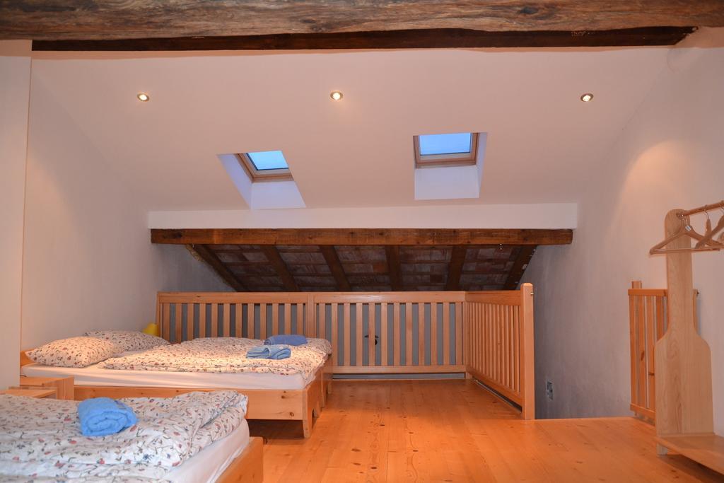 Holiday Farmhouse Skvor Robidisce Buitenkant foto