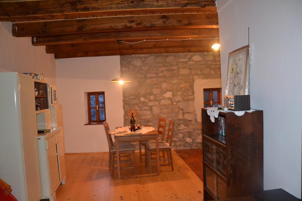 Holiday Farmhouse Skvor Robidisce Buitenkant foto