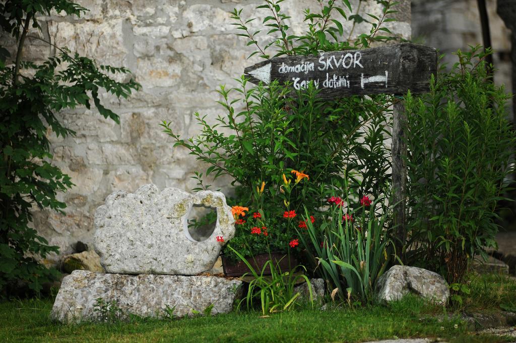 Holiday Farmhouse Skvor Robidisce Buitenkant foto