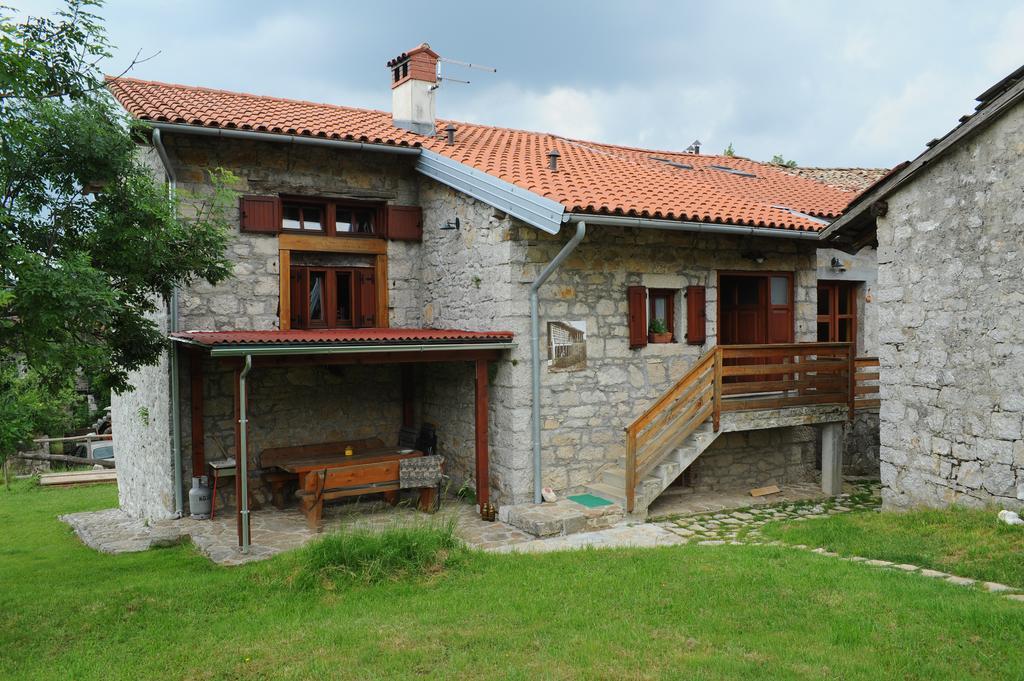 Holiday Farmhouse Skvor Robidisce Buitenkant foto