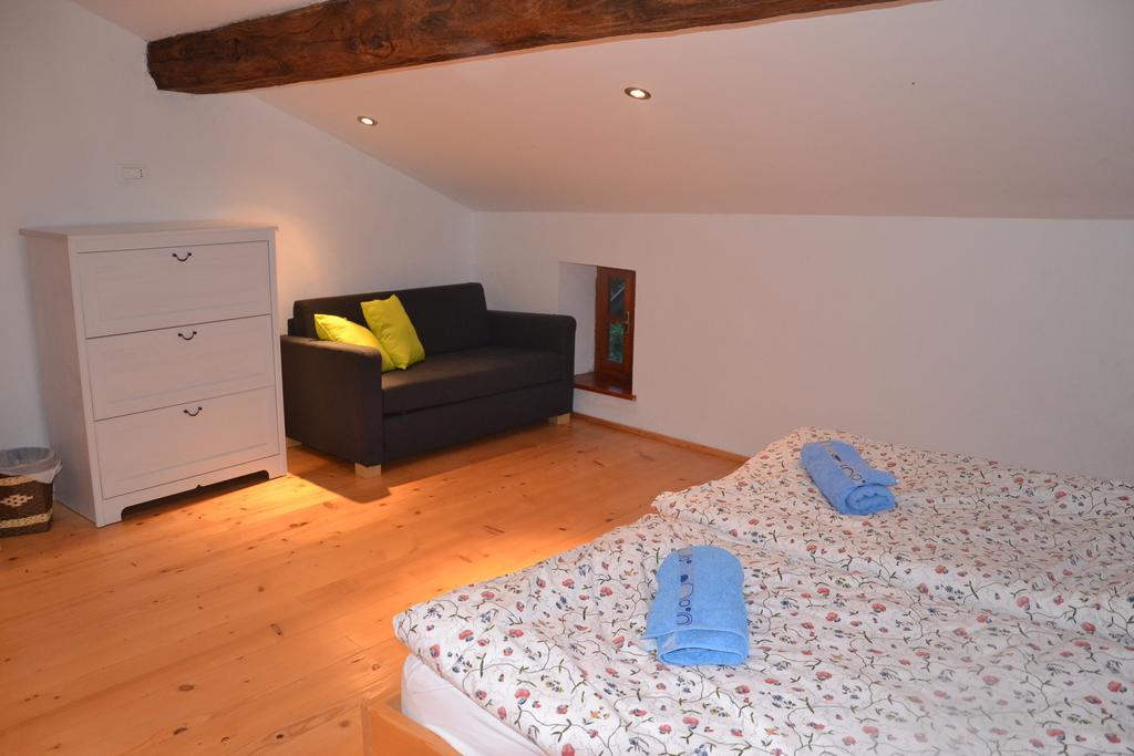 Holiday Farmhouse Skvor Robidisce Buitenkant foto