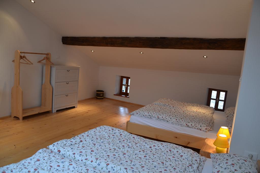 Holiday Farmhouse Skvor Robidisce Buitenkant foto
