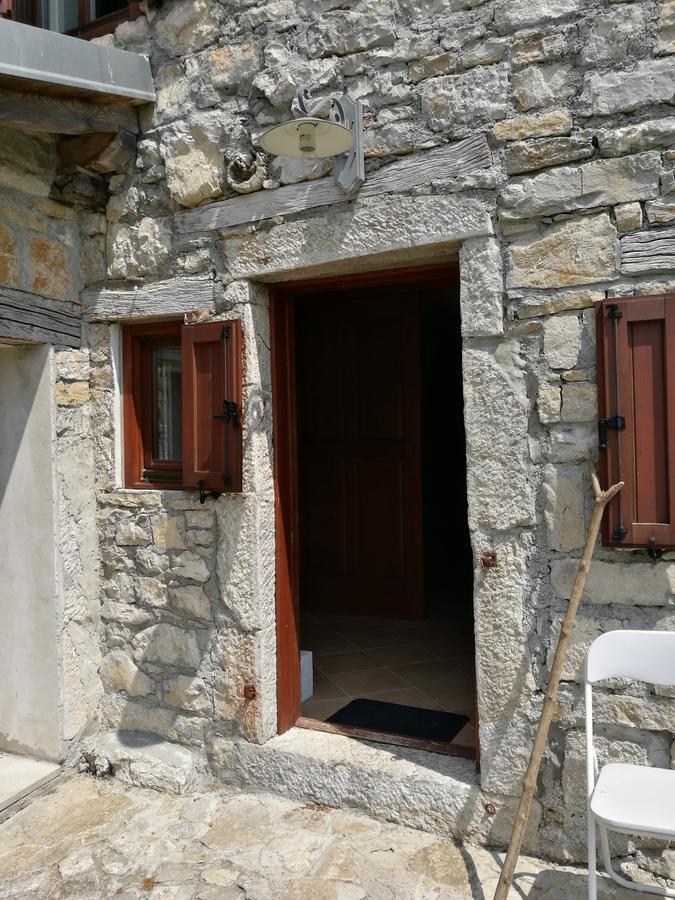 Holiday Farmhouse Skvor Robidisce Buitenkant foto